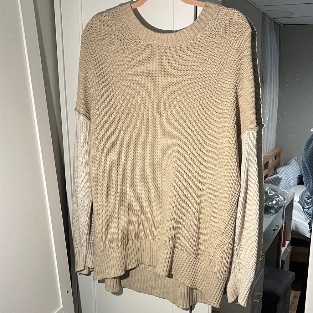 American Eagle Outfitters Tan Crew Neck Sweater